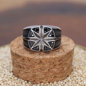 Authentic David Yurman North Star Signet Ring - Size 11 (MINT)
